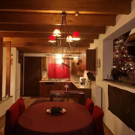 Domek alpejski Anemoria Chalets-castalia *